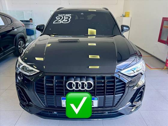 AUDI Q3 2.0 40 TFSI GASOLINA PERFORMANCE BLACK QUATTRO TIPTRONIC
